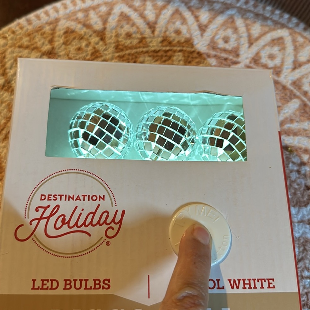 Disco ball 10 lights battery operated